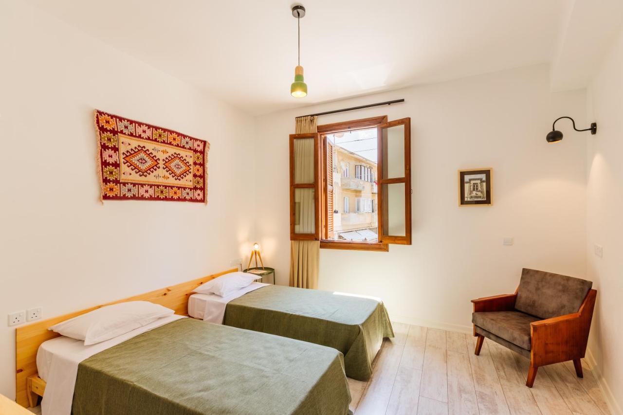 Djumba Hotel & Cafe Никосия Экстерьер фото